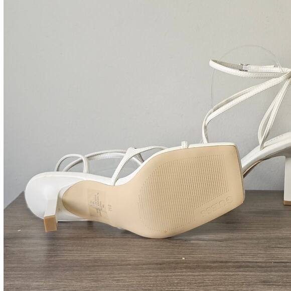 Guess Women's Leeba Strappy Dress Sandals Size 8 White NEW - Picture 7 of 8